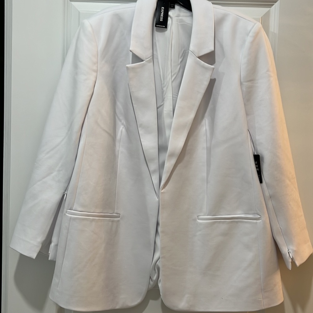 White blazer from express columnist brand new